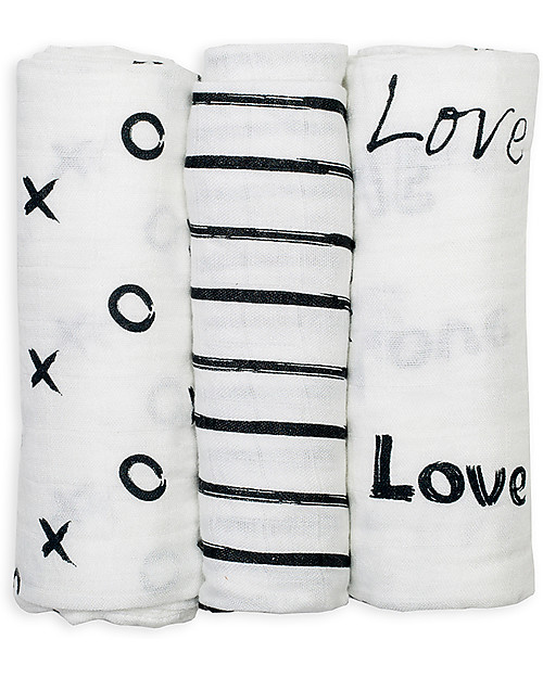 black and white muslin cloths